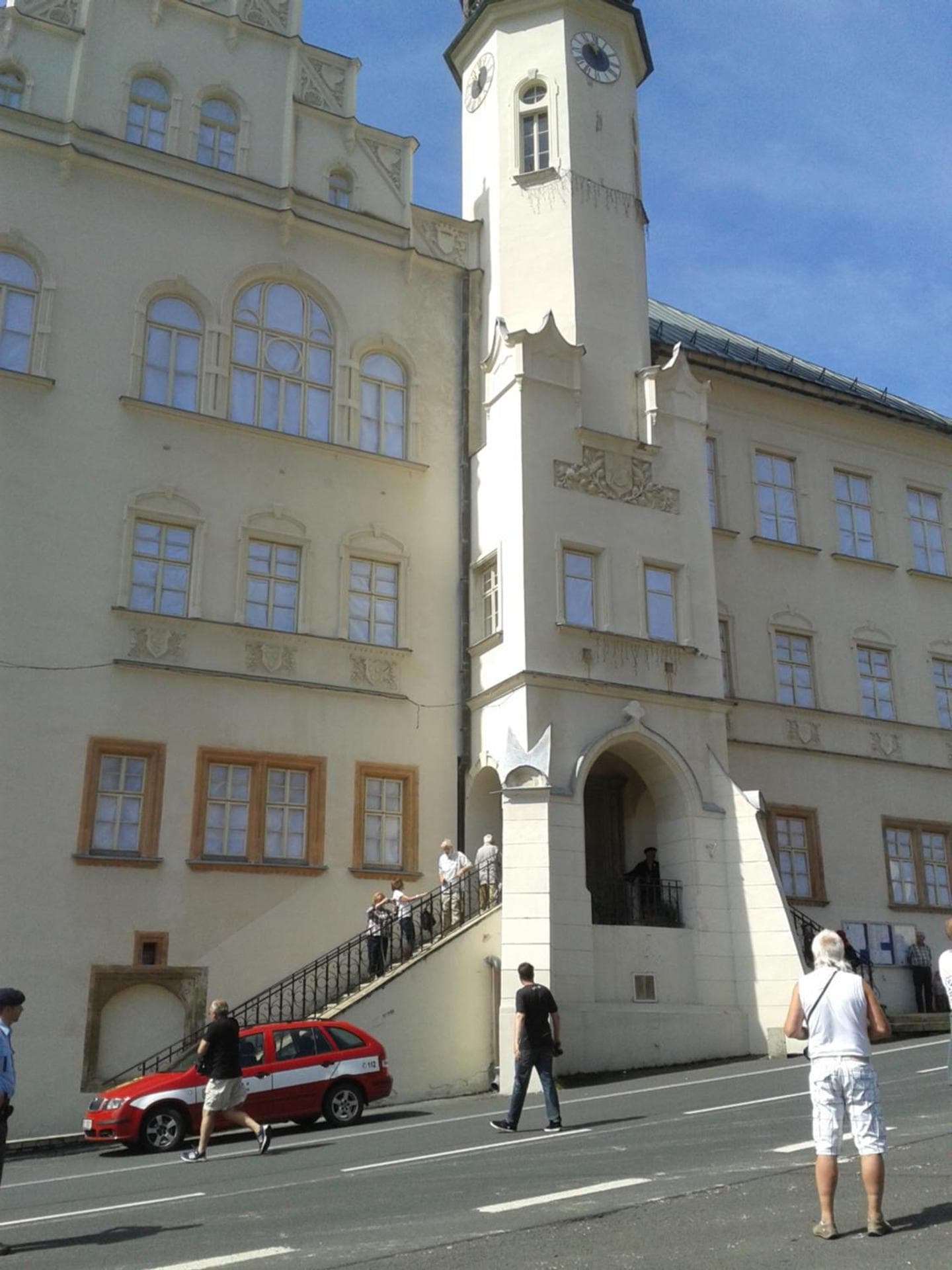 Photo 5