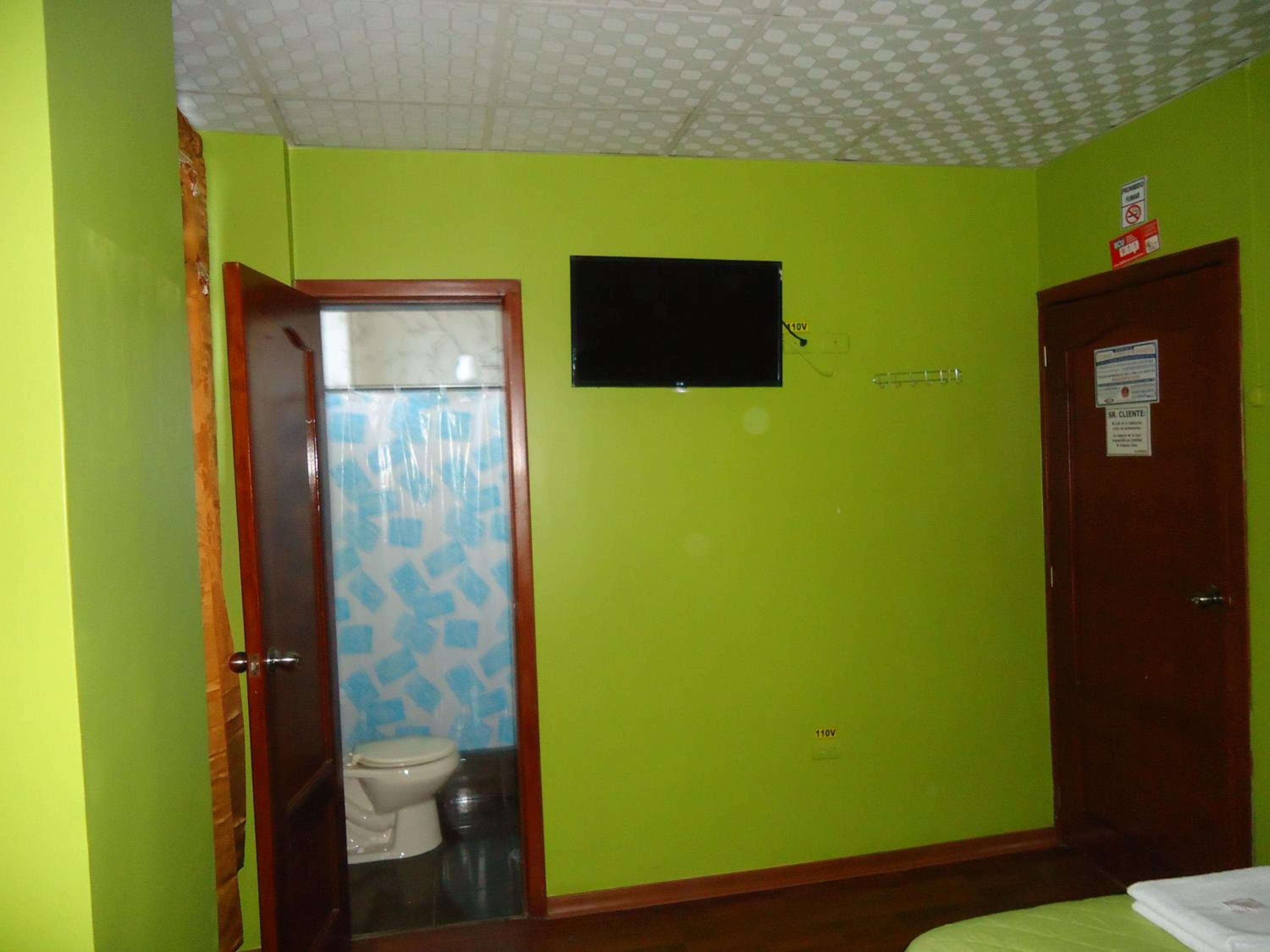 Photo 33