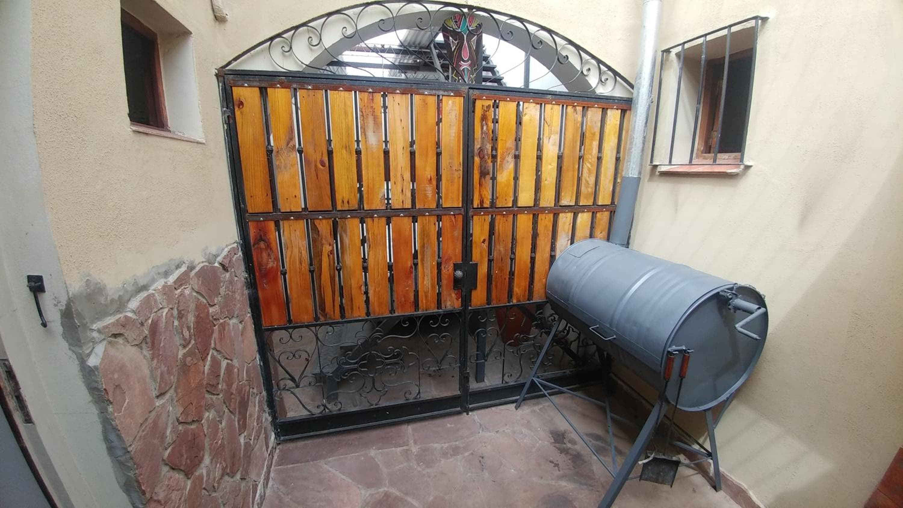 Photo 8