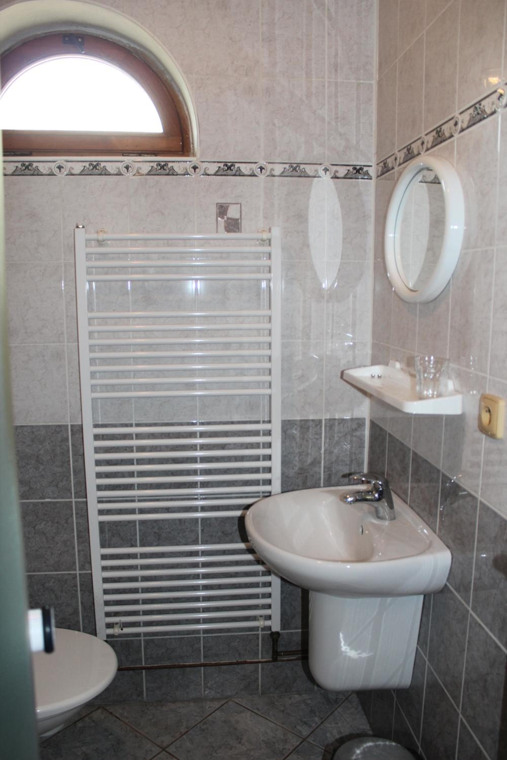 Photo 46