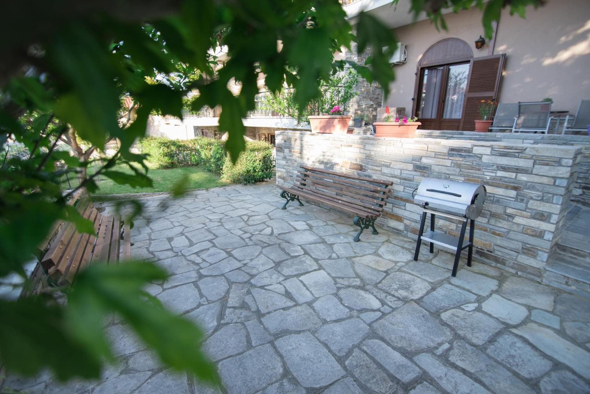 Photo 14