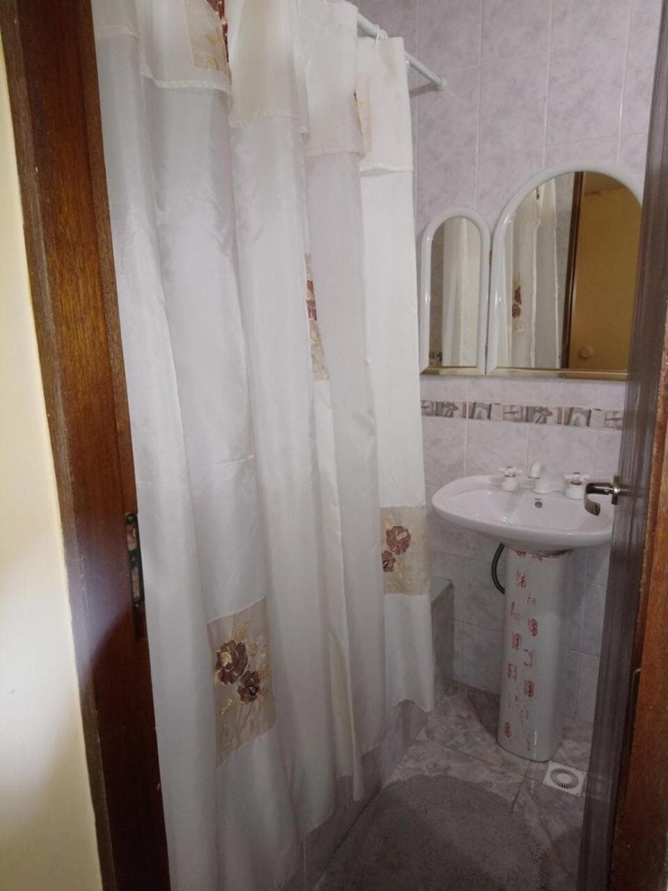 Photo 44