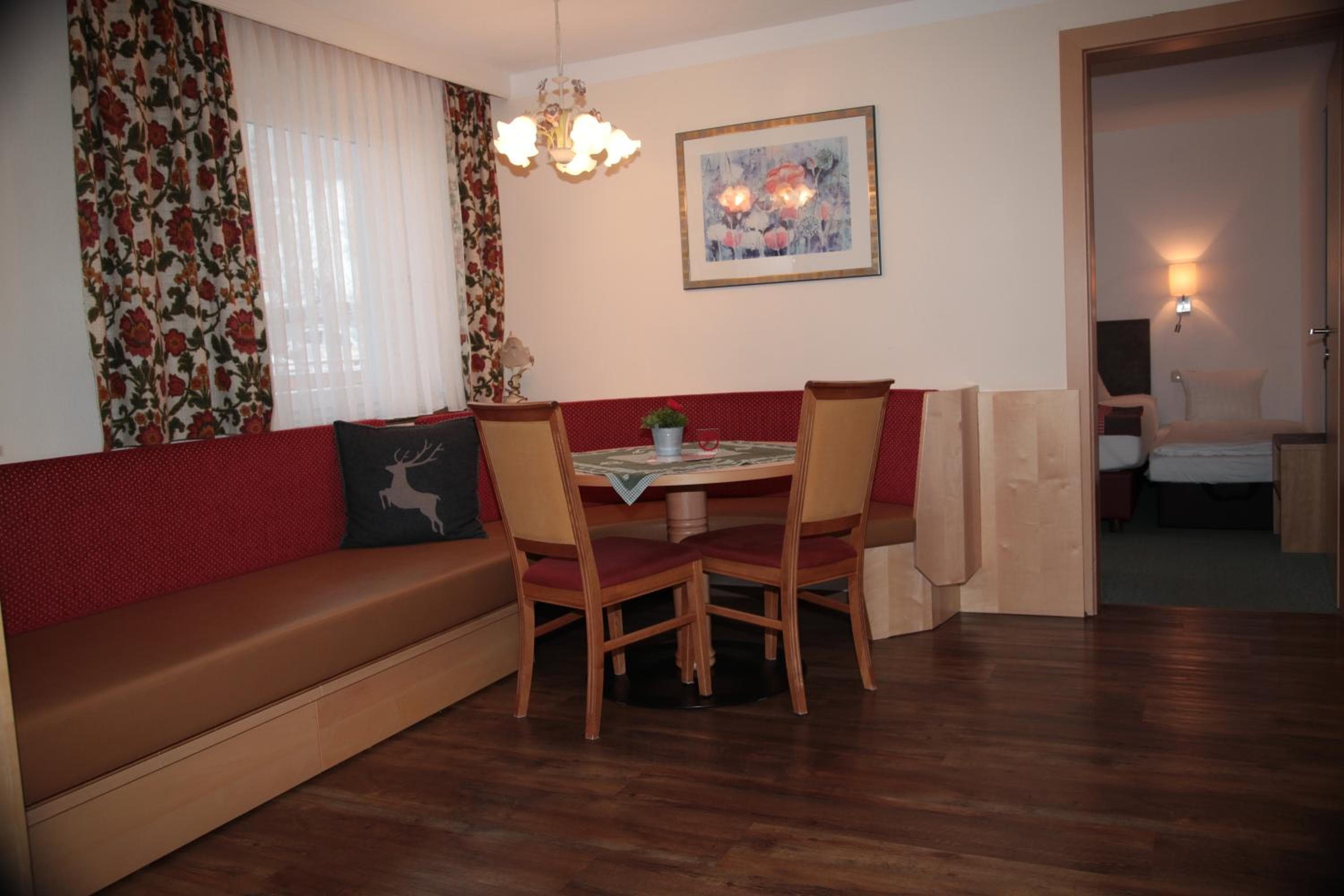 Photo 38