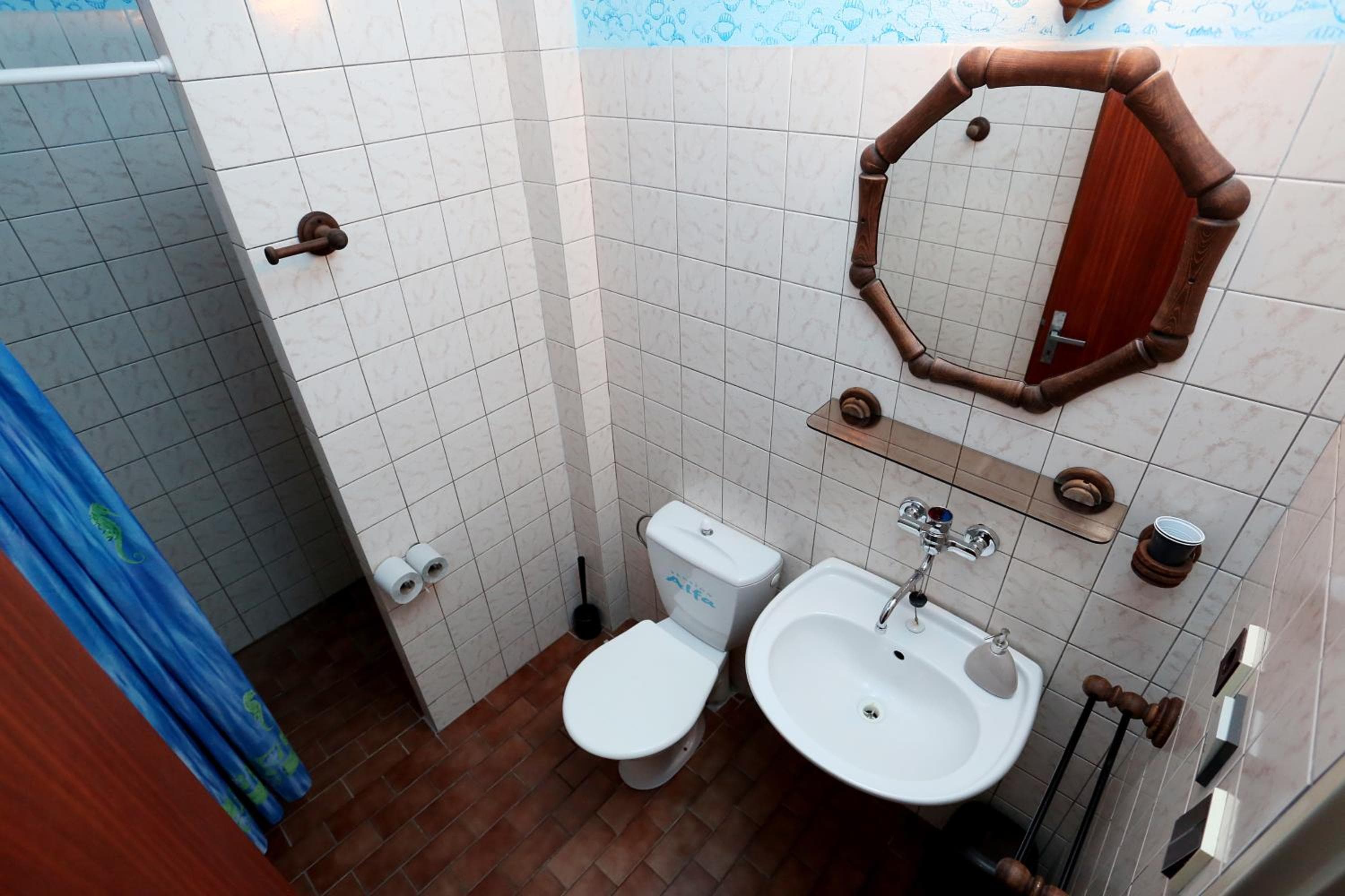 Photo 42