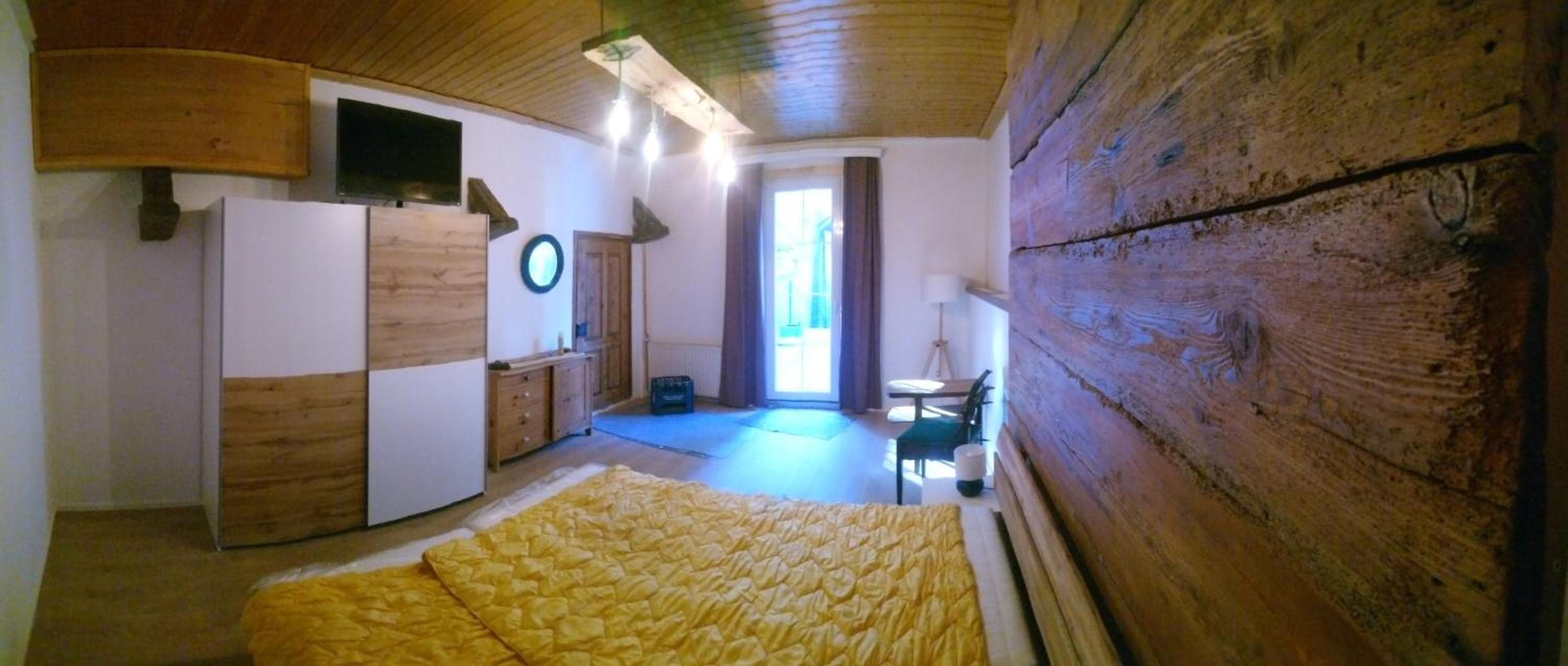 Photo 18
