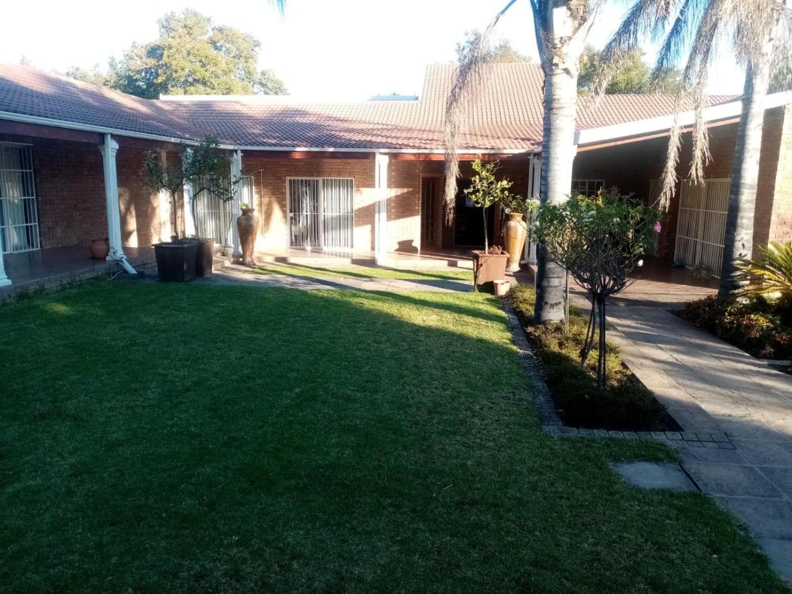 Photo 44