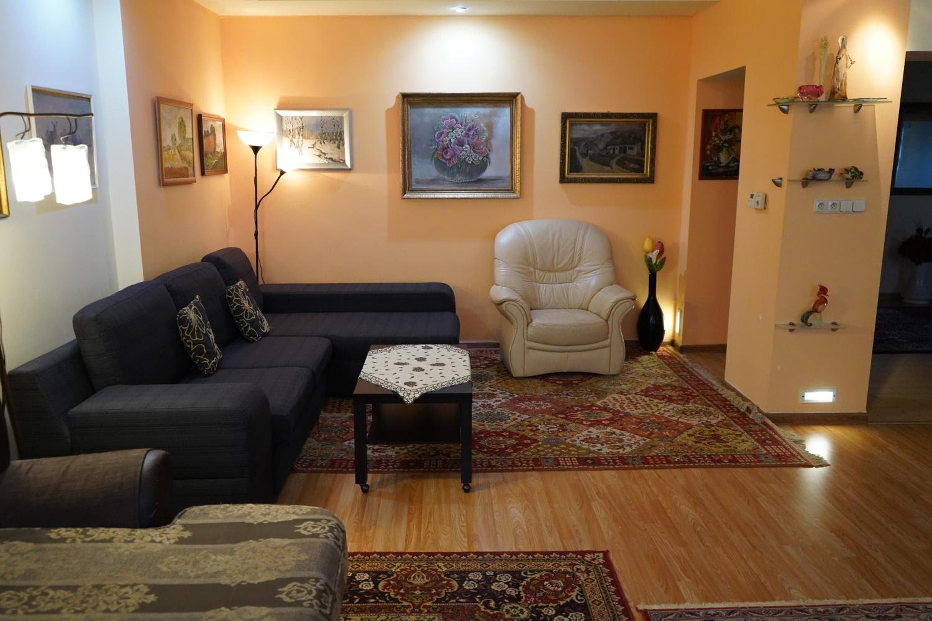 Photo 7