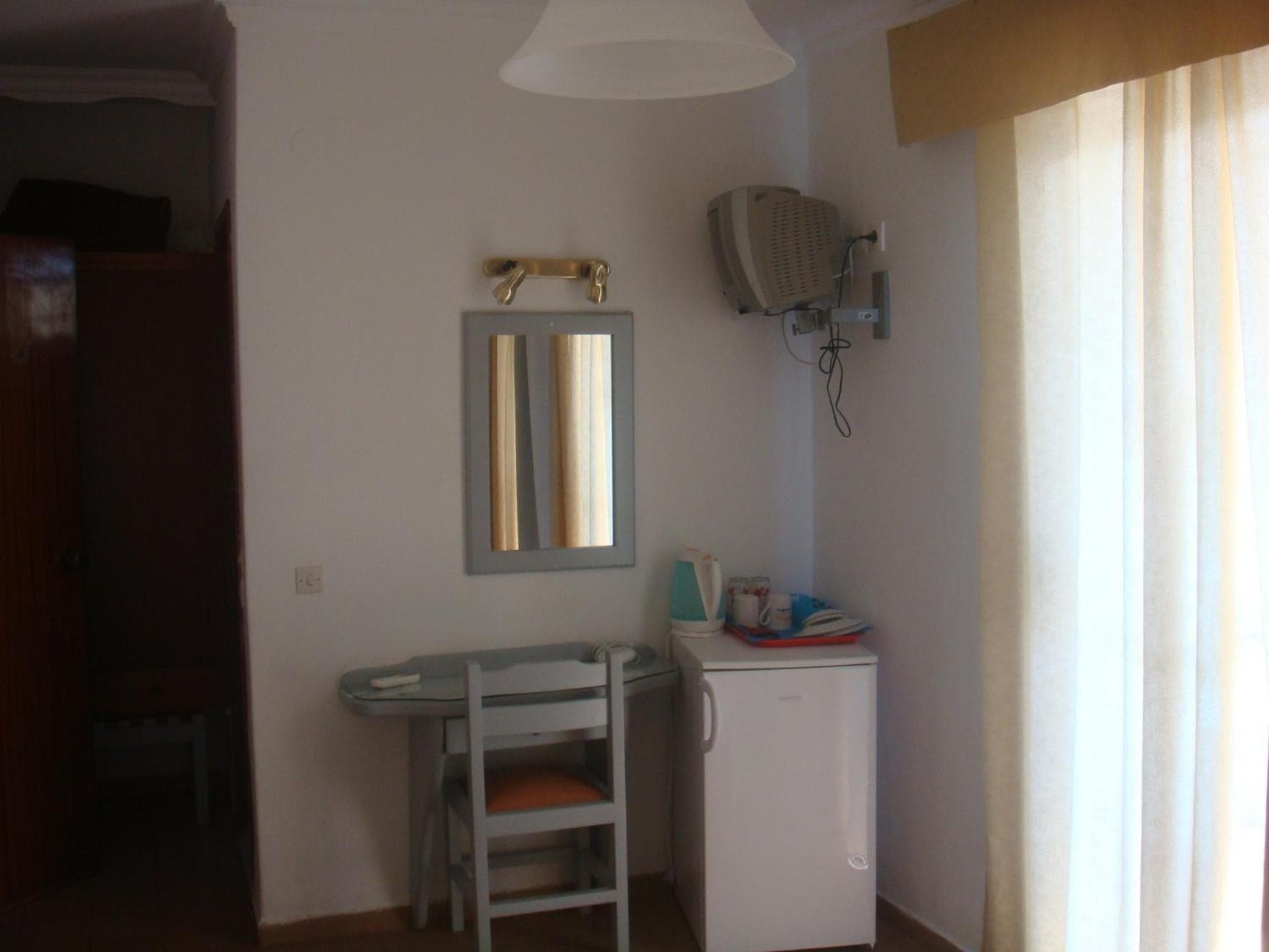 Photo 32