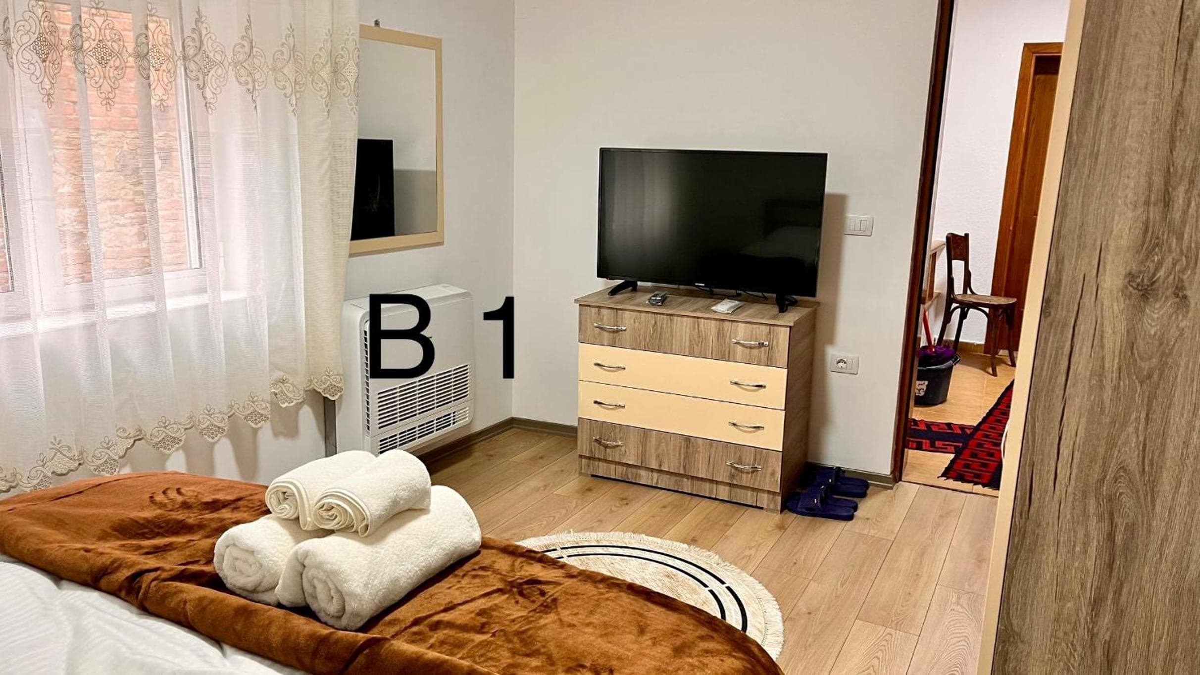 Photo 6