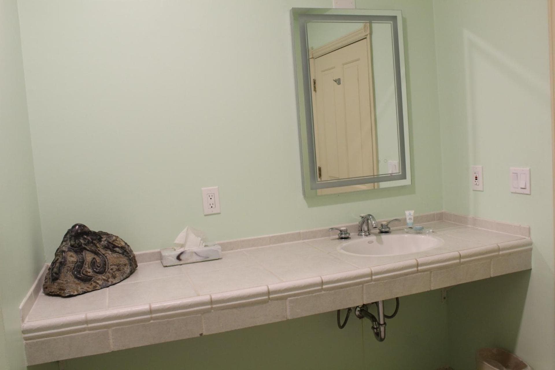 Photo 52