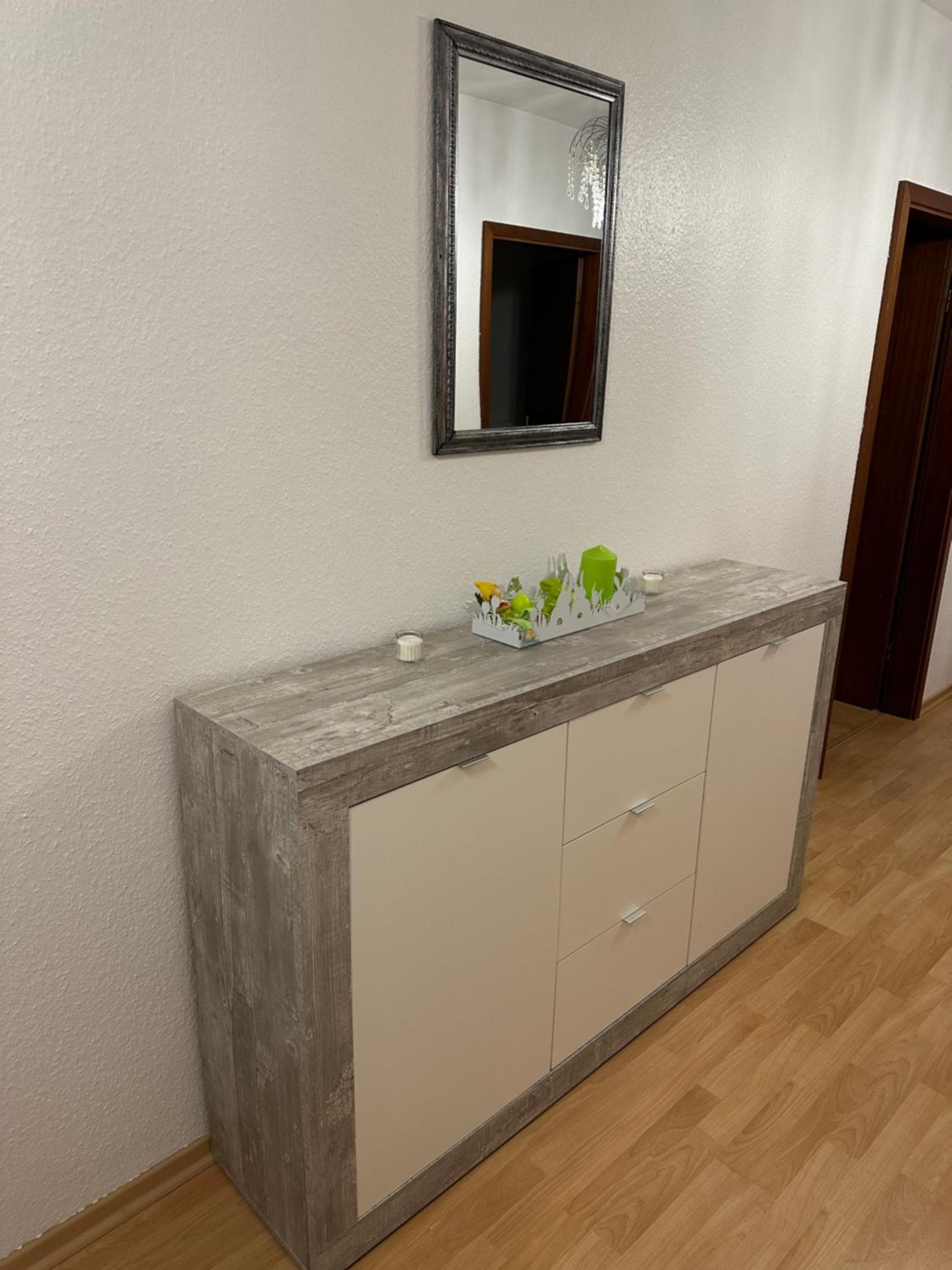 Photo 33