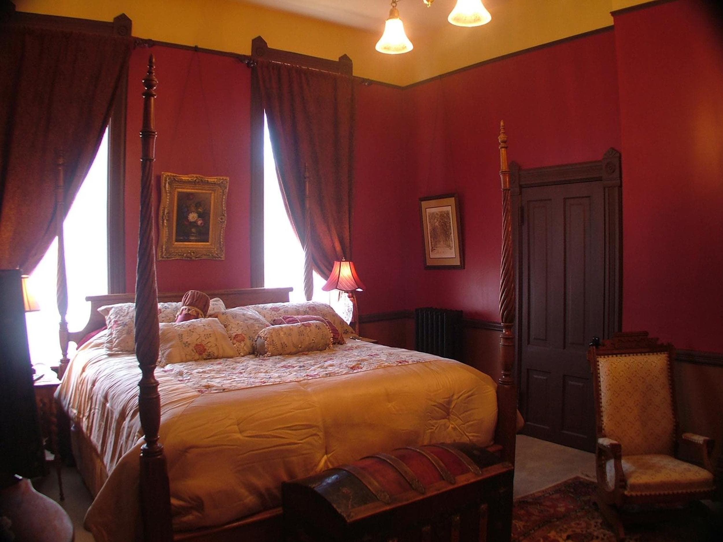 Photo 10