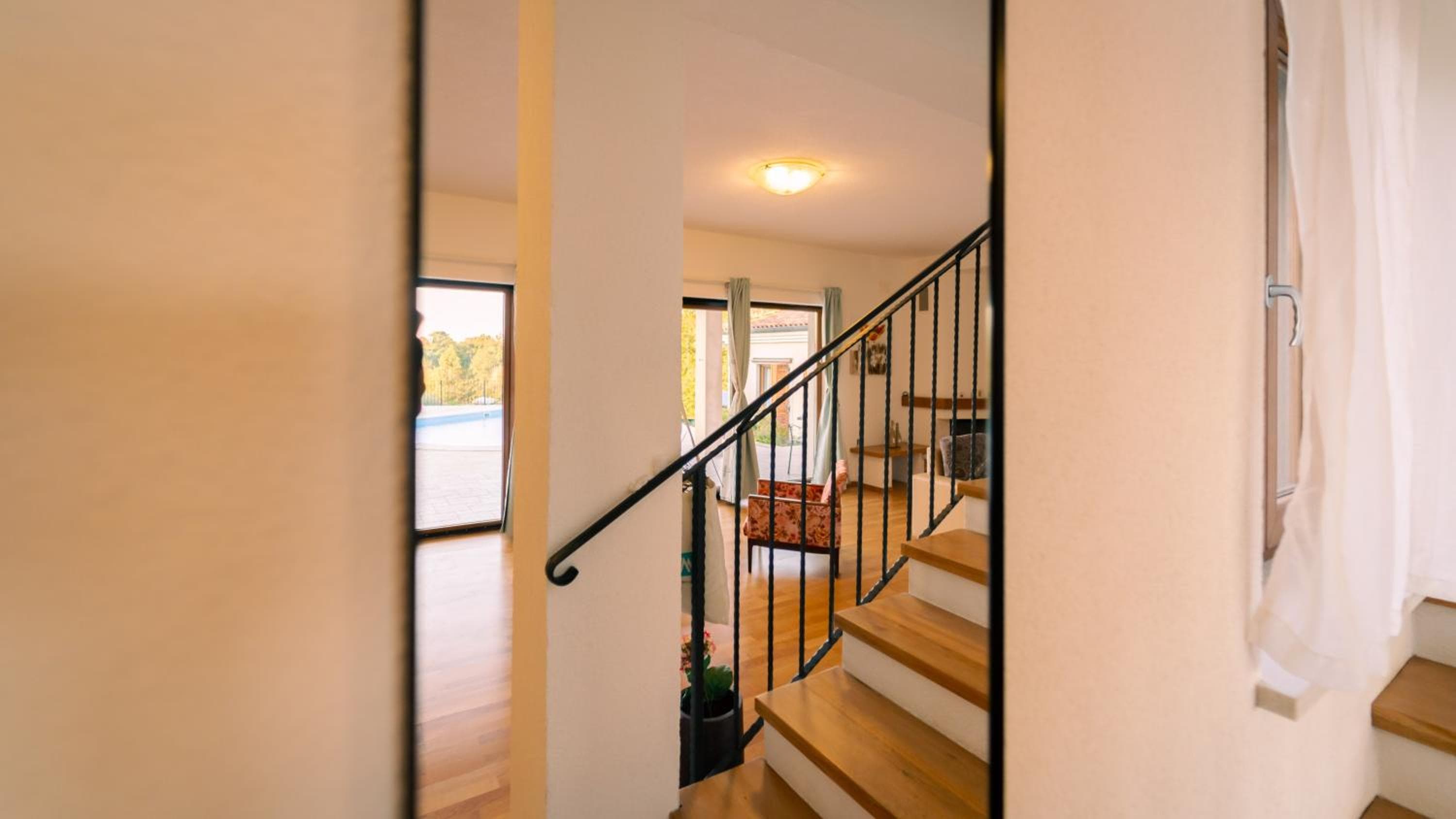 Photo 50