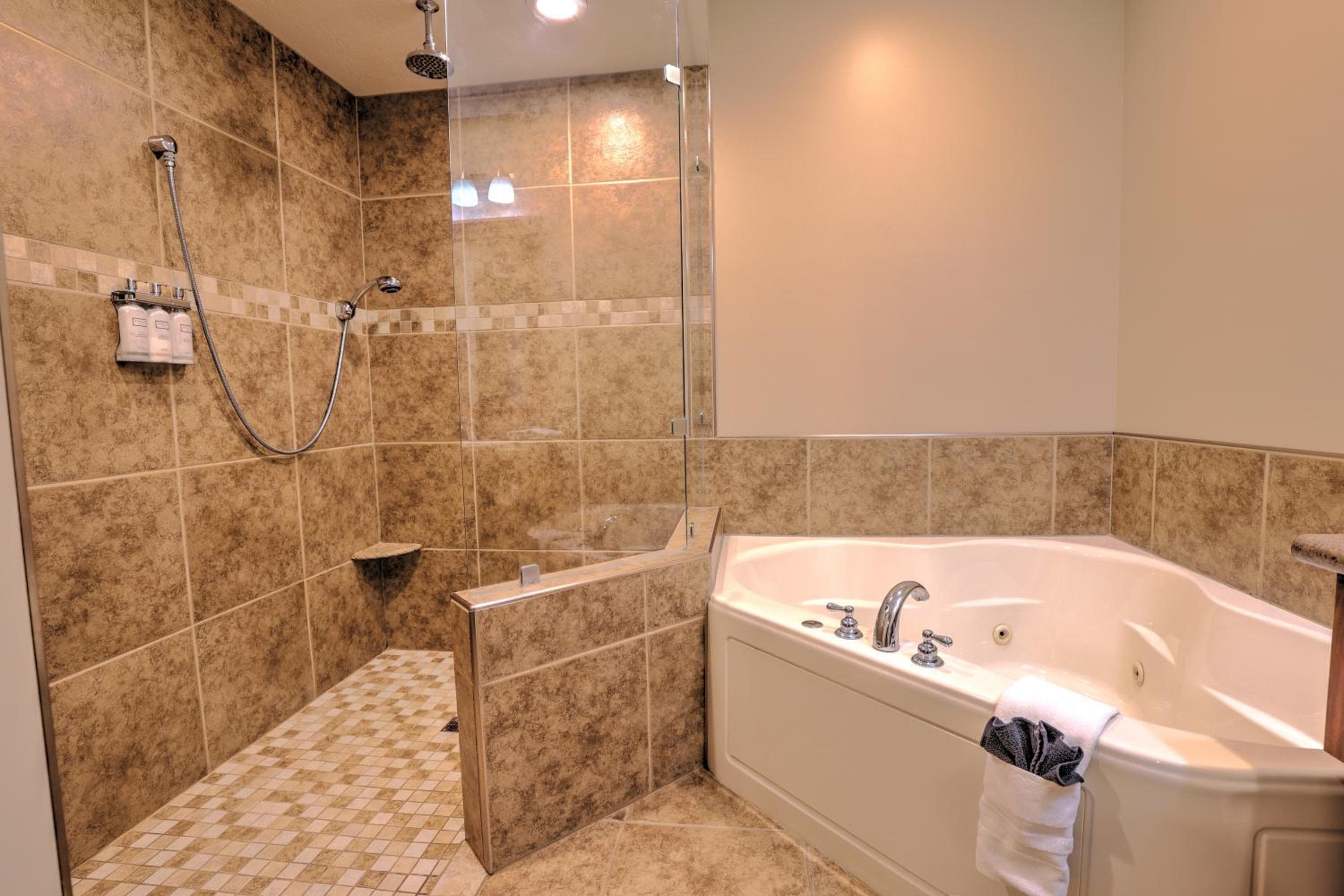 Photo 11