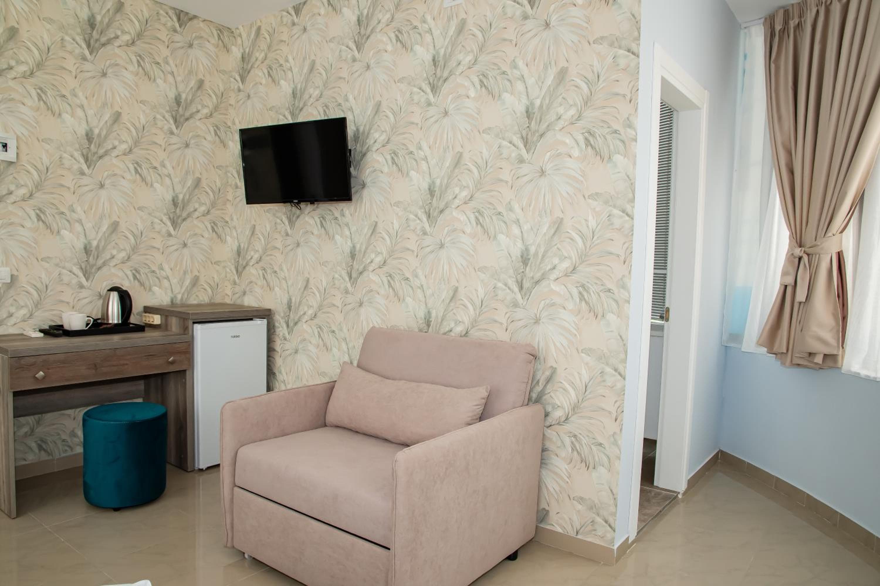Photo 43