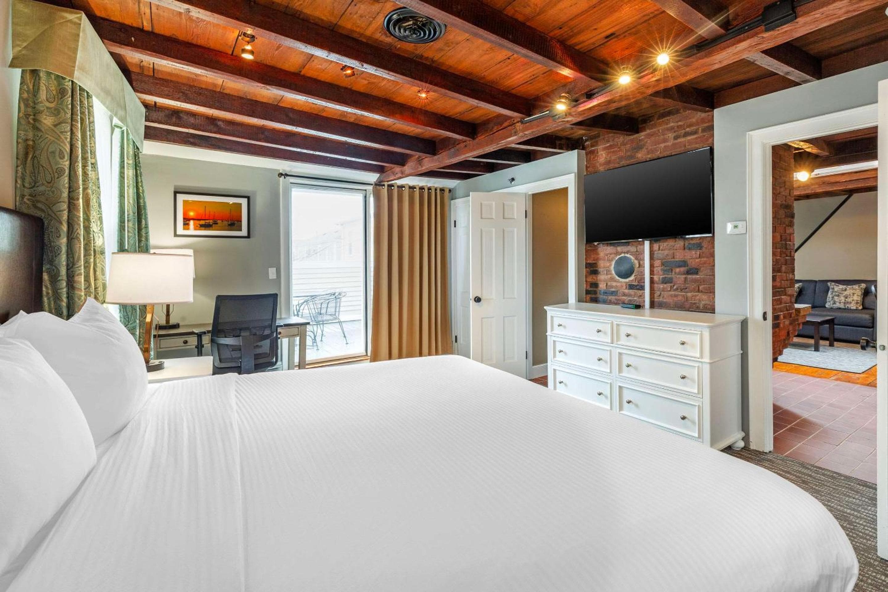 Photo 53