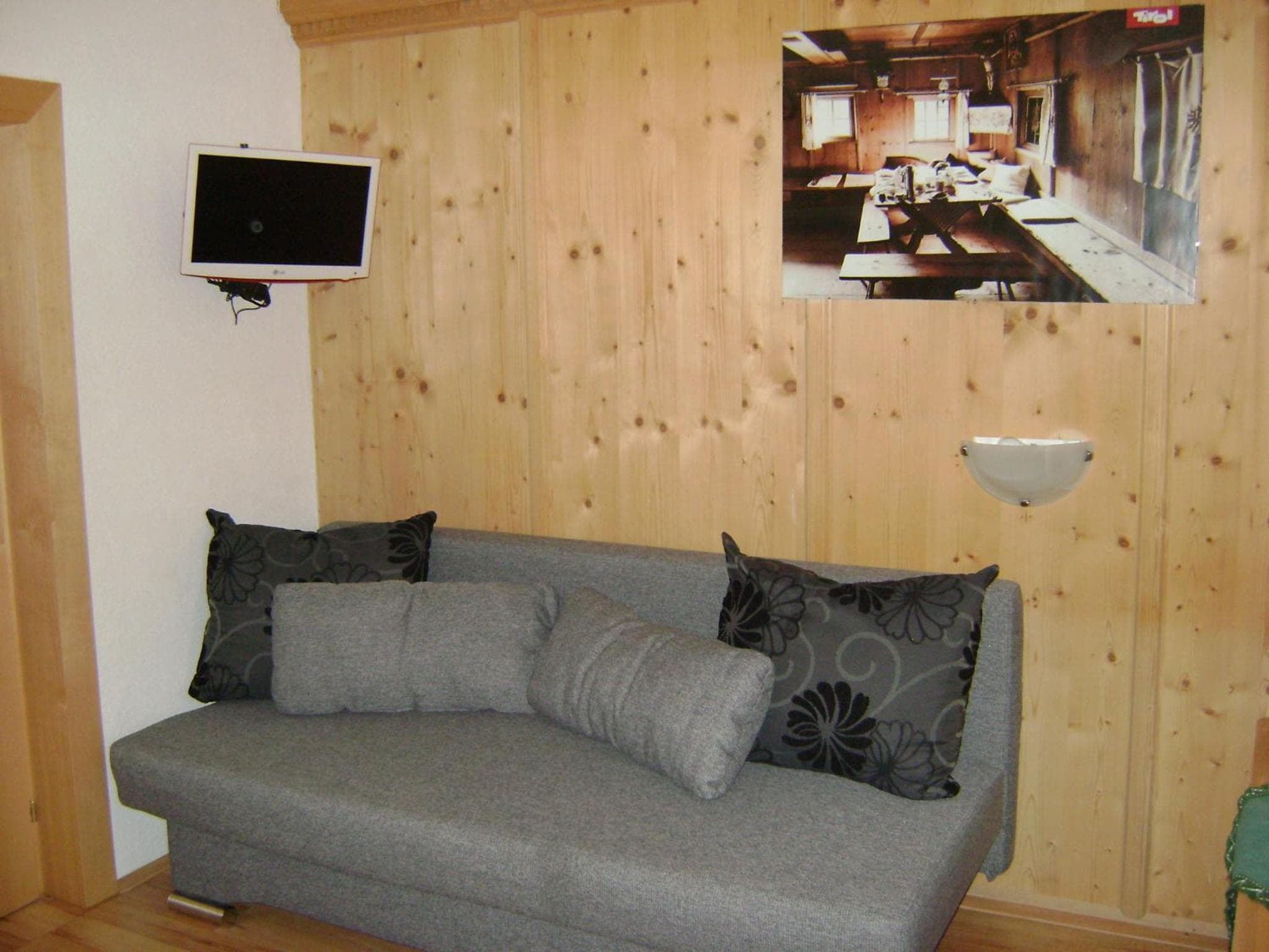 Photo 25