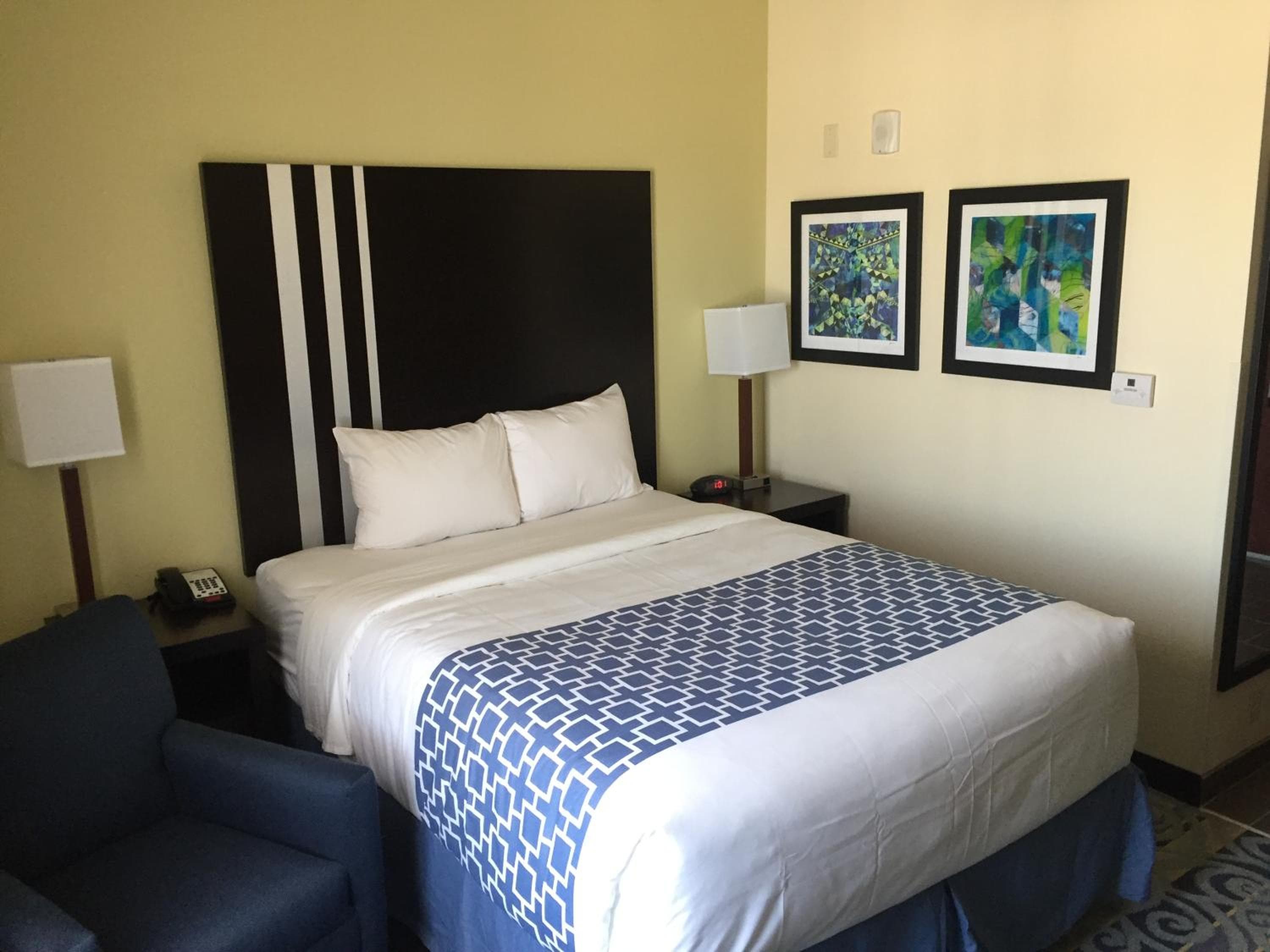 Photo 24
