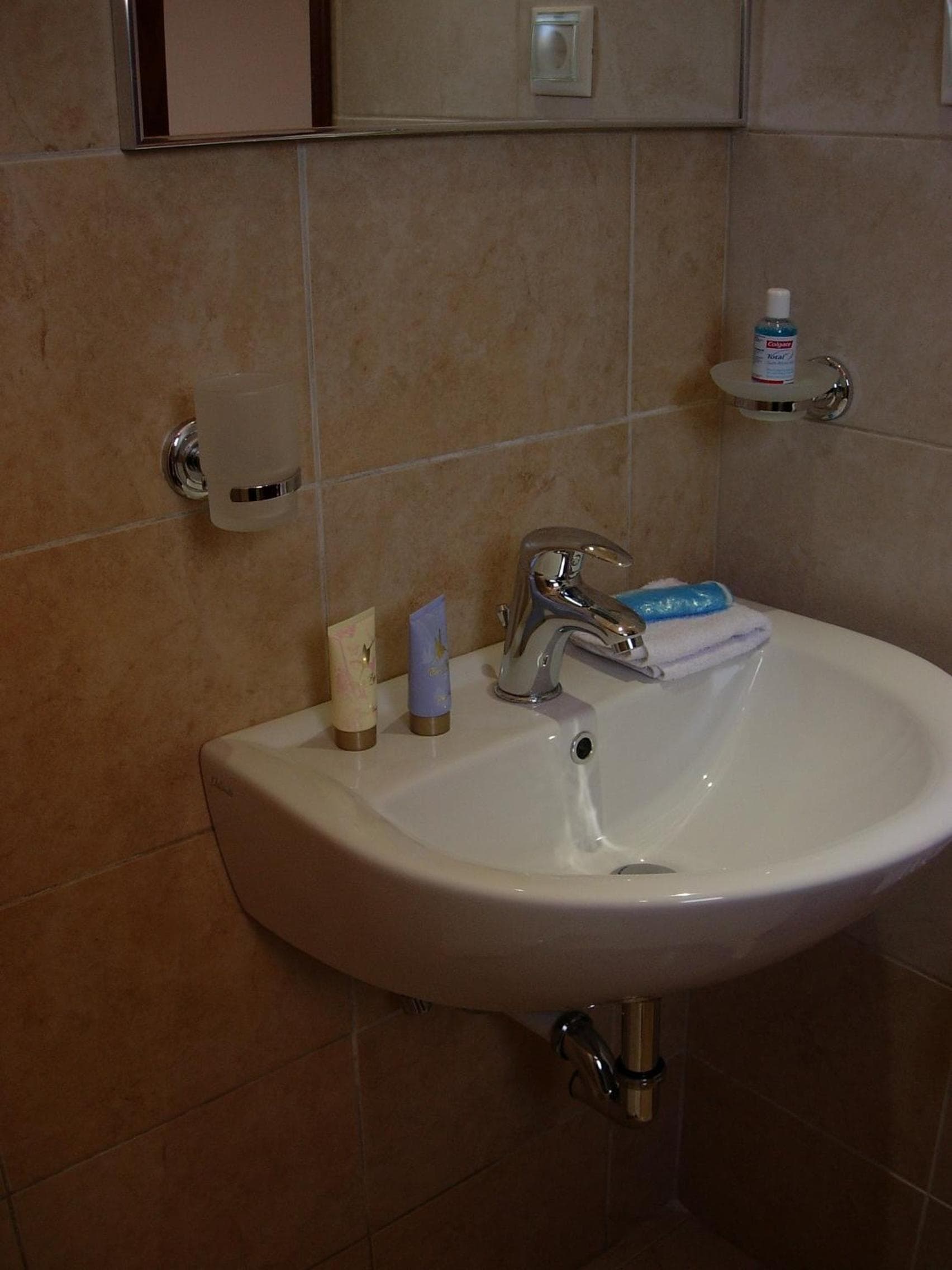 Photo 25