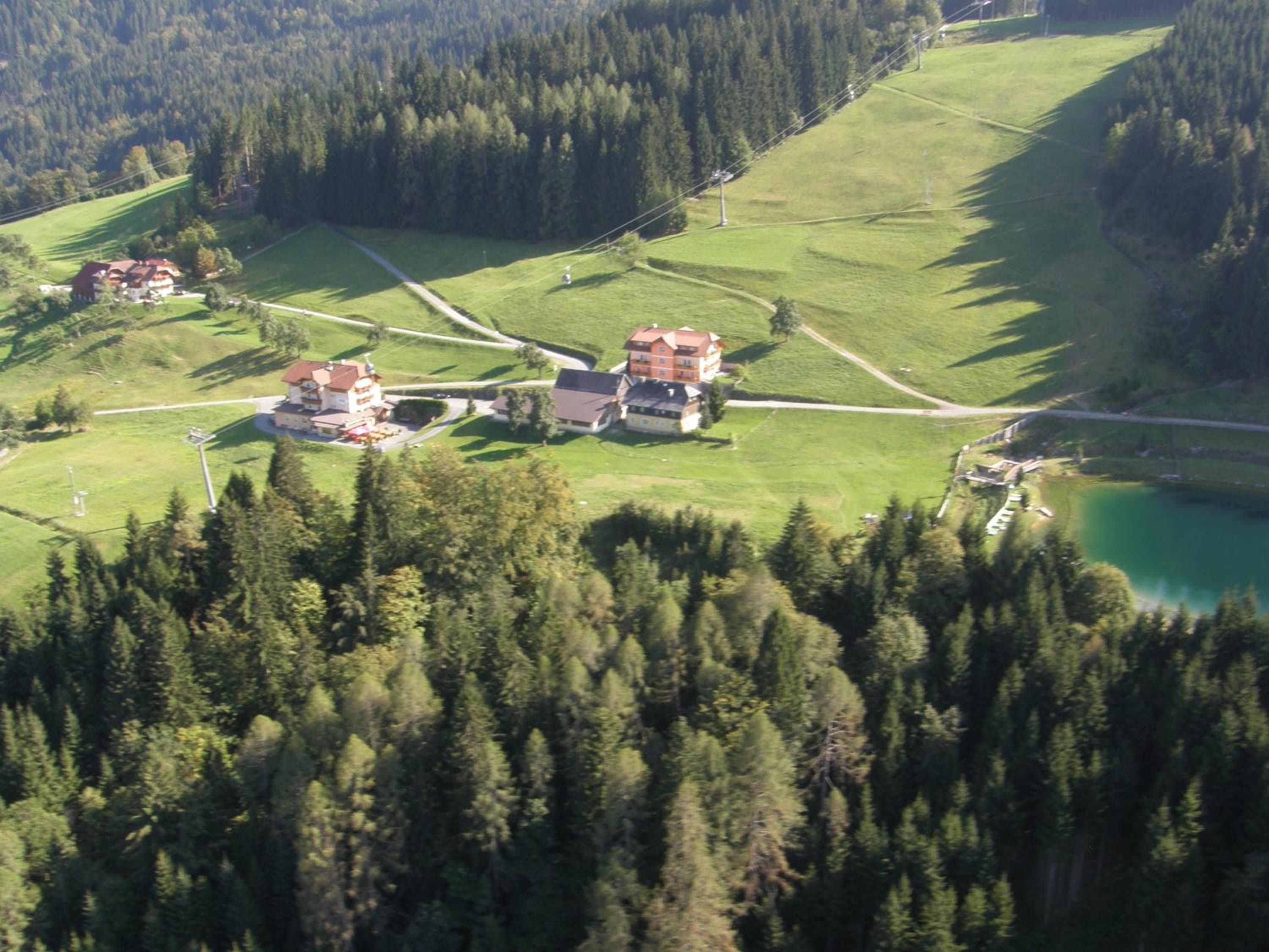Photo 13
