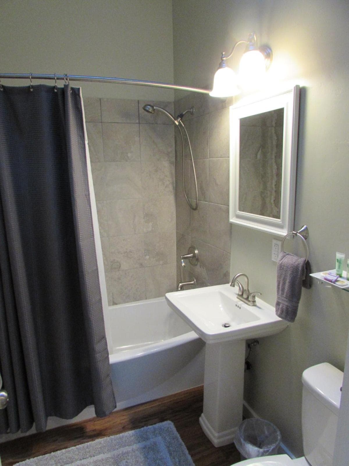 Photo 2