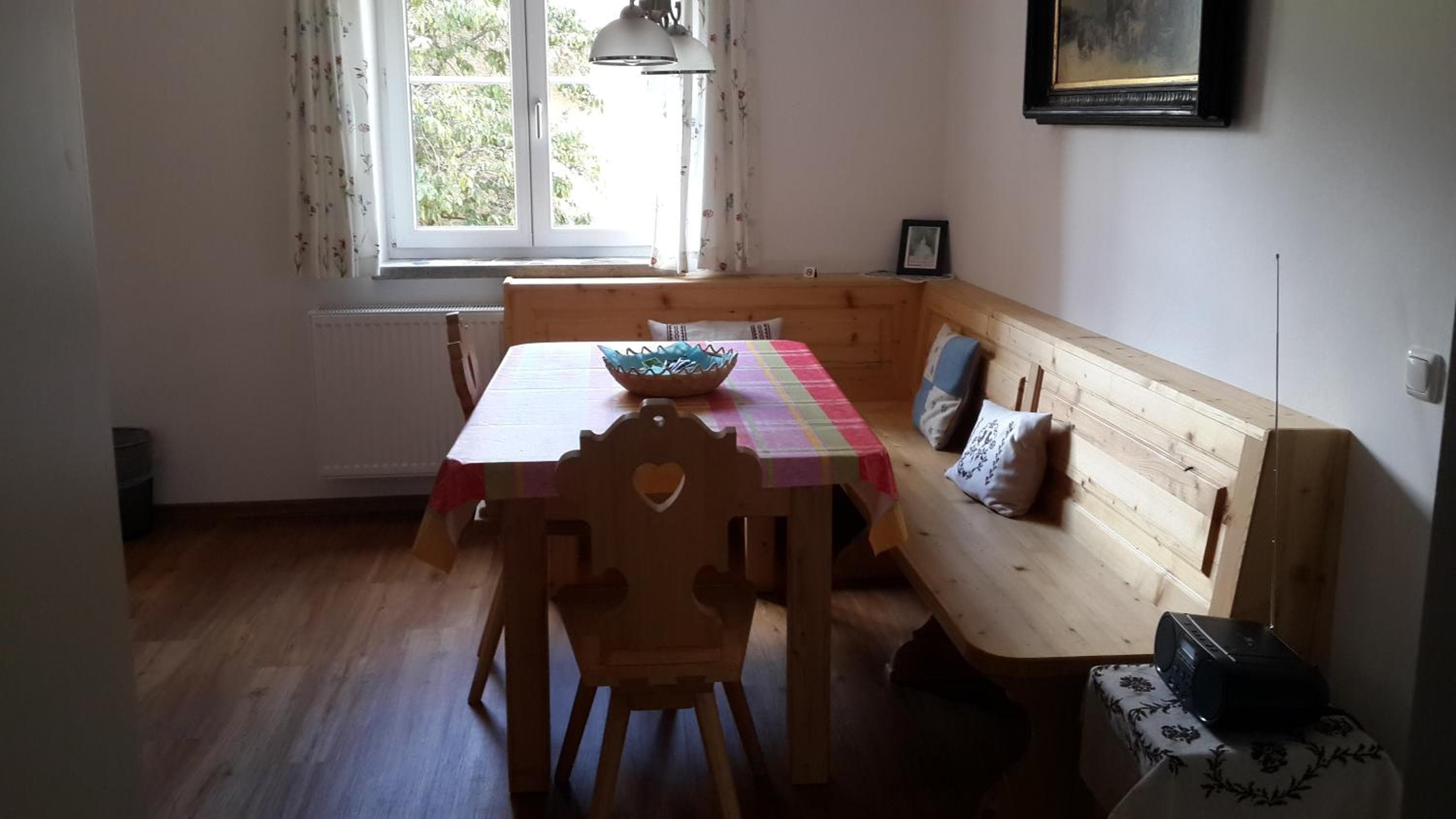 Photo 33