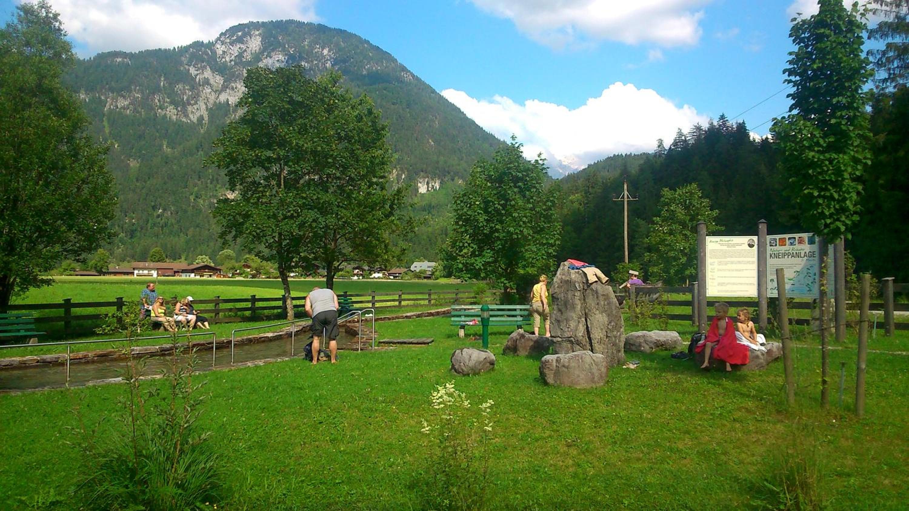 Photo 10