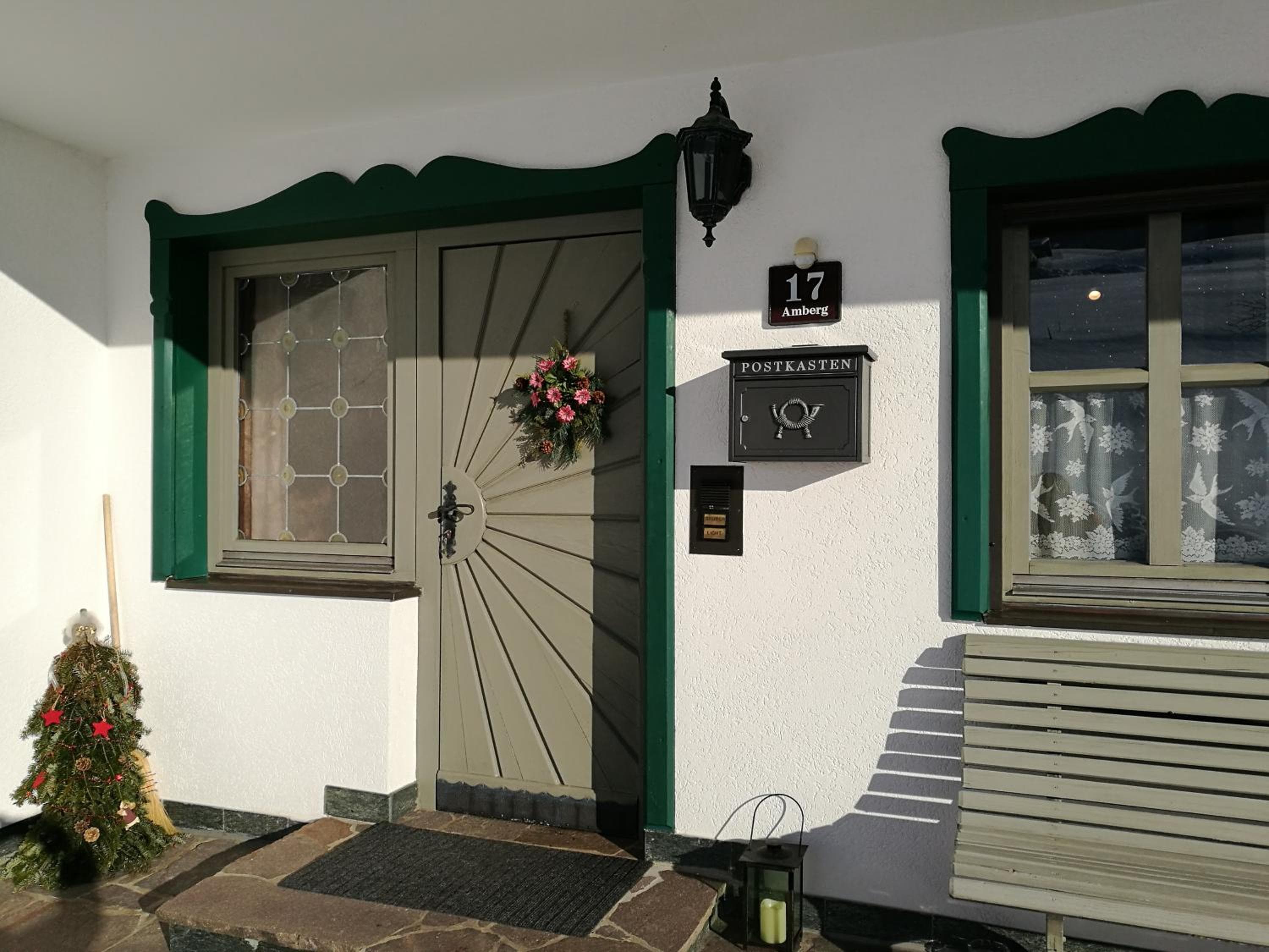 Photo 16