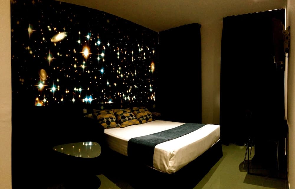 Photo 12
