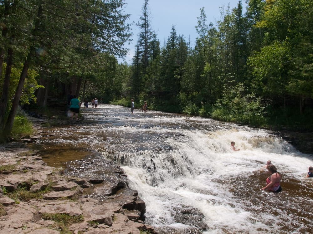 Photo 48