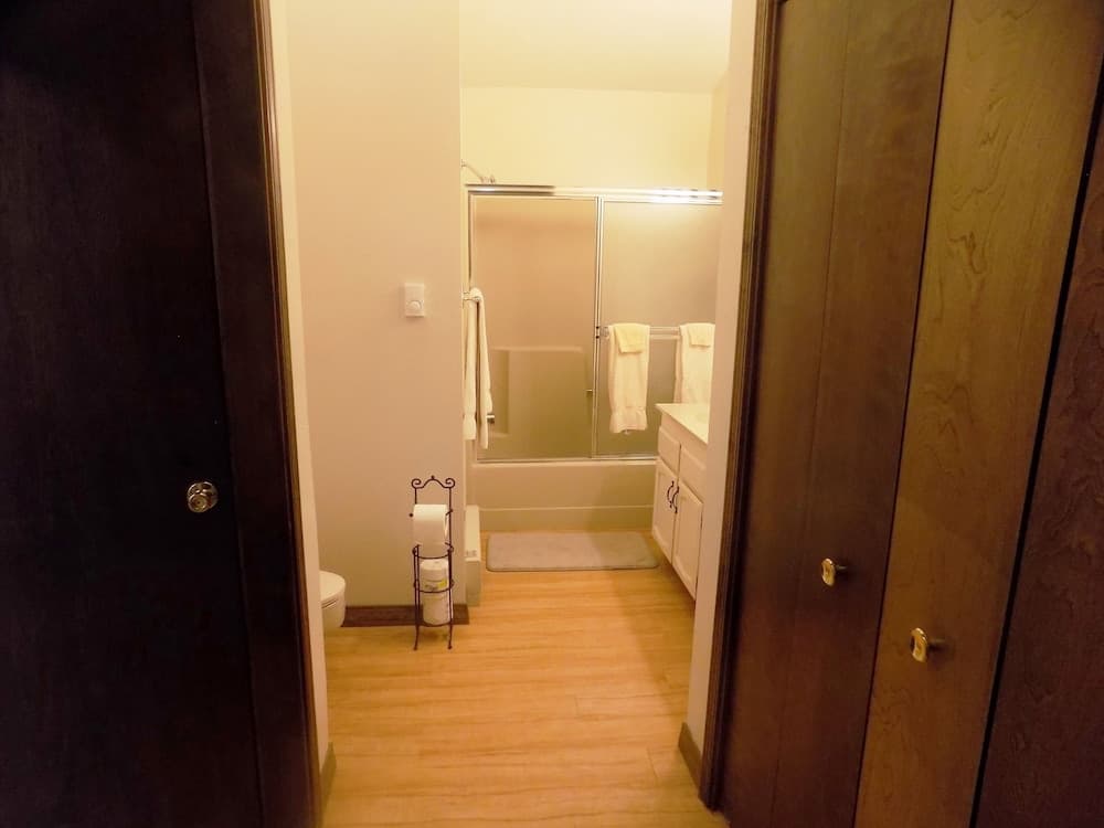 Photo 44