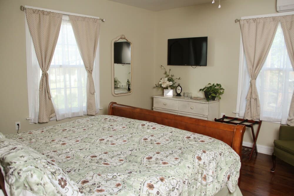 Photo 3