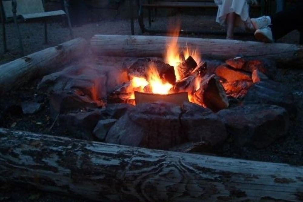 Photo 8