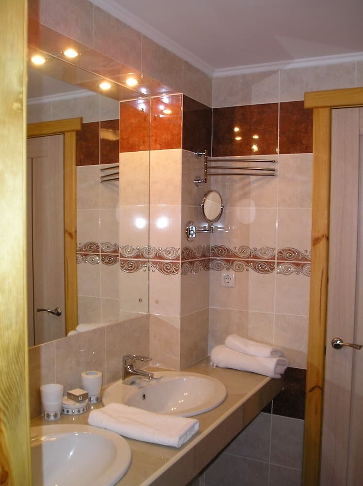 Photo 42