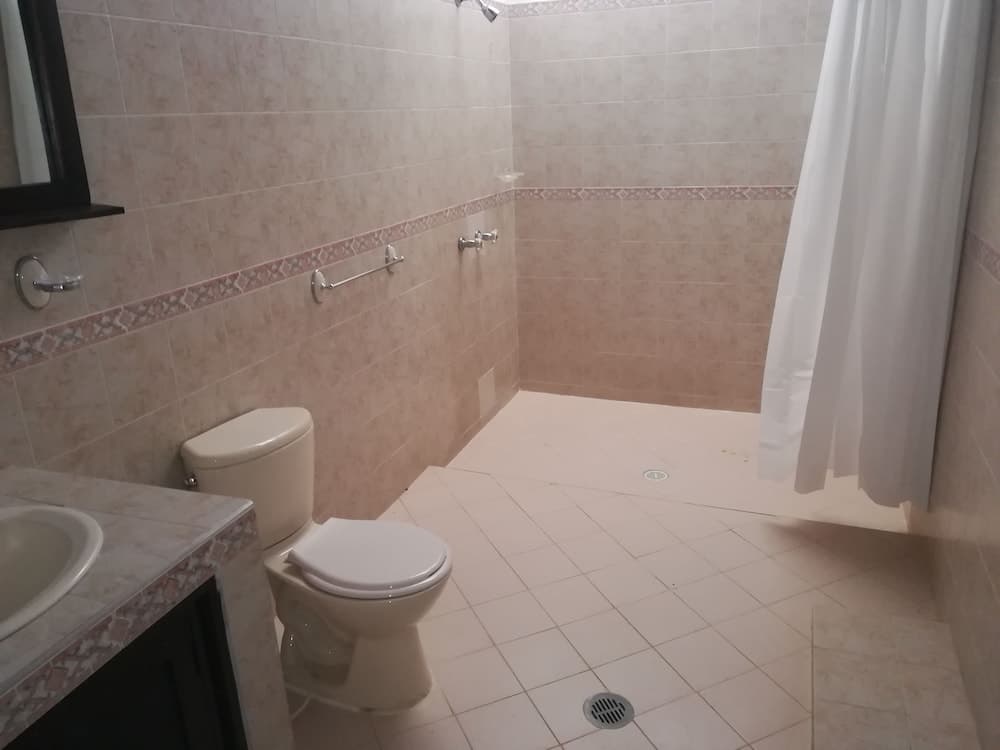 Photo 32
