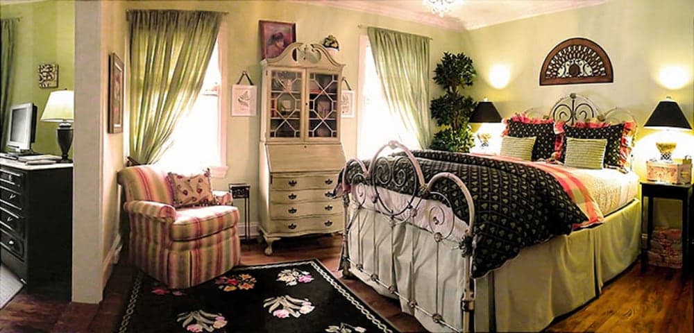 Photo 11