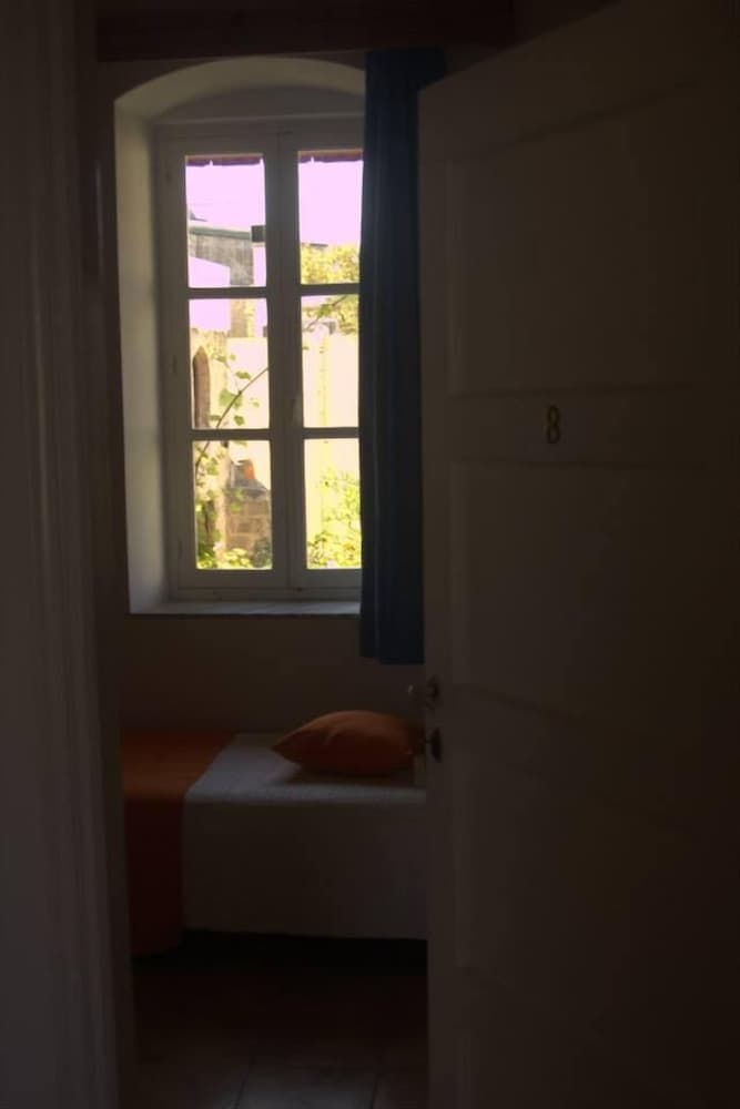 Photo 31