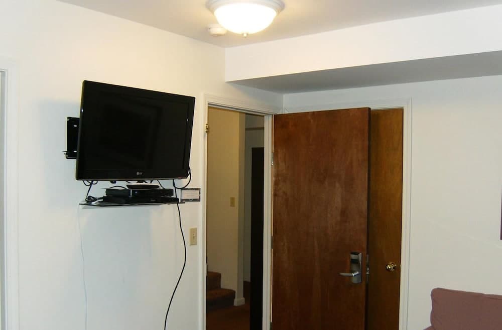 Photo 32