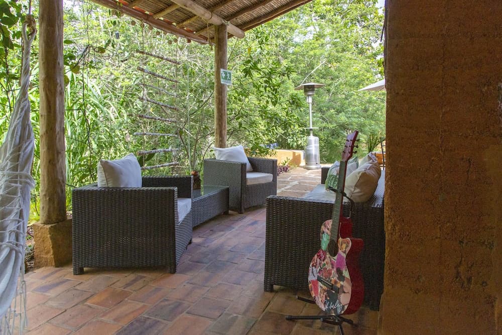 Photo 9