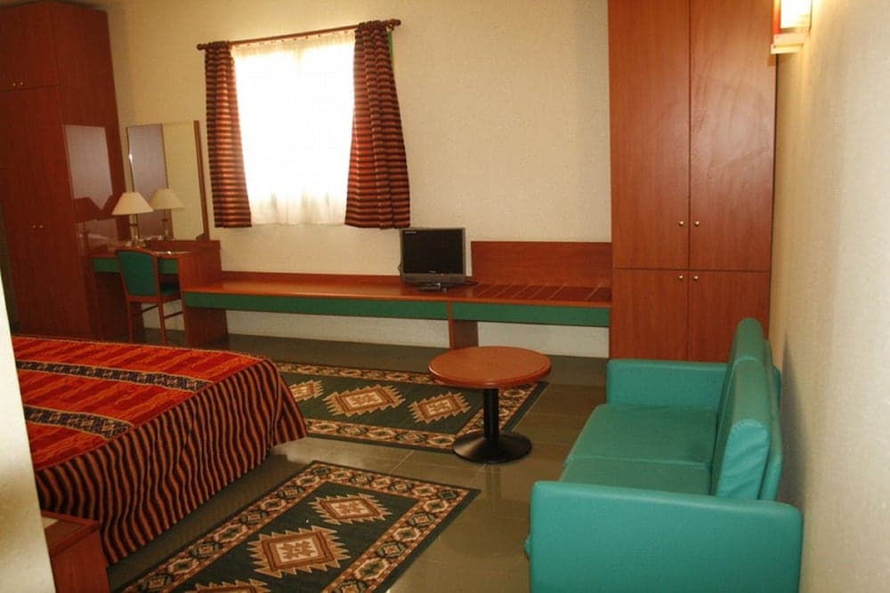Photo 7