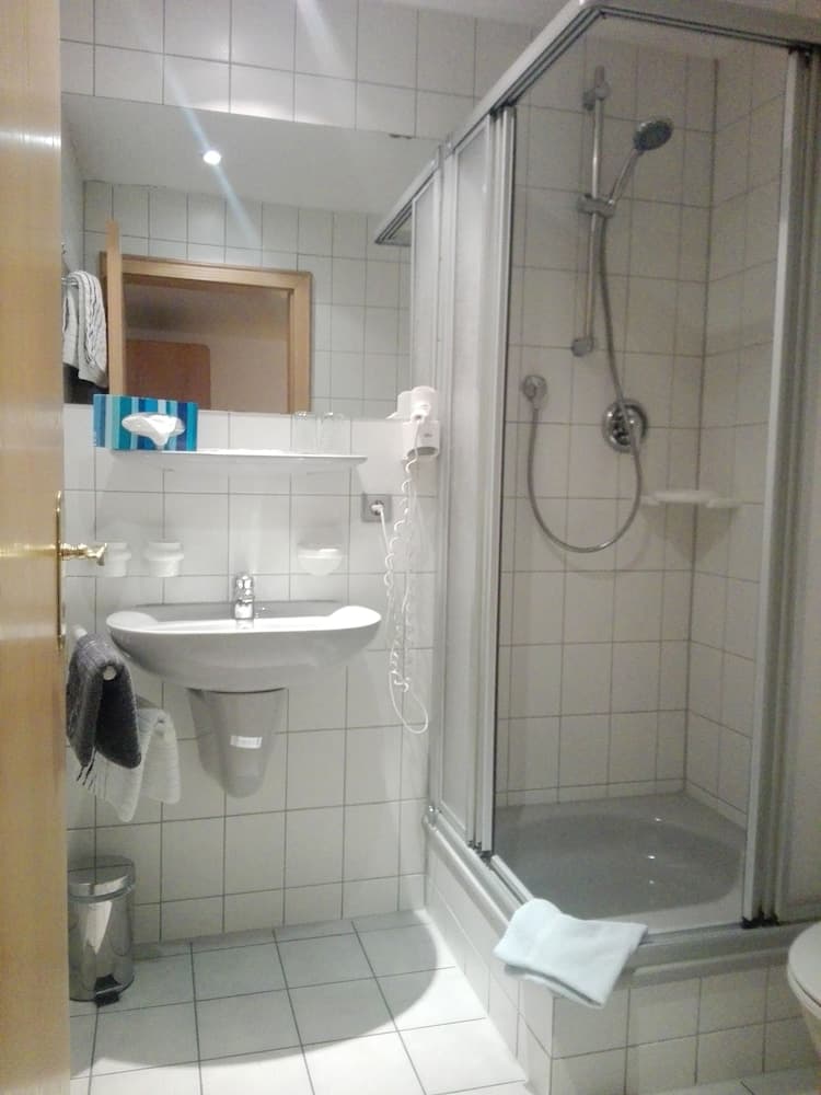 Photo 51