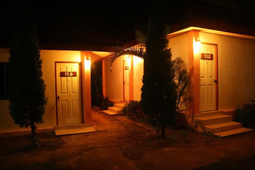 Photo 28