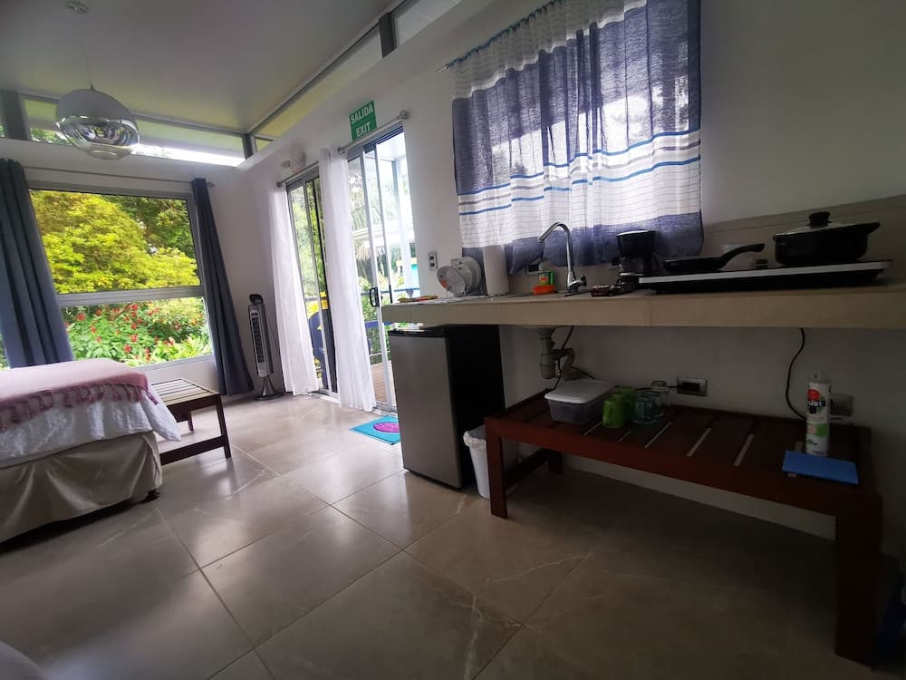 Photo 16
