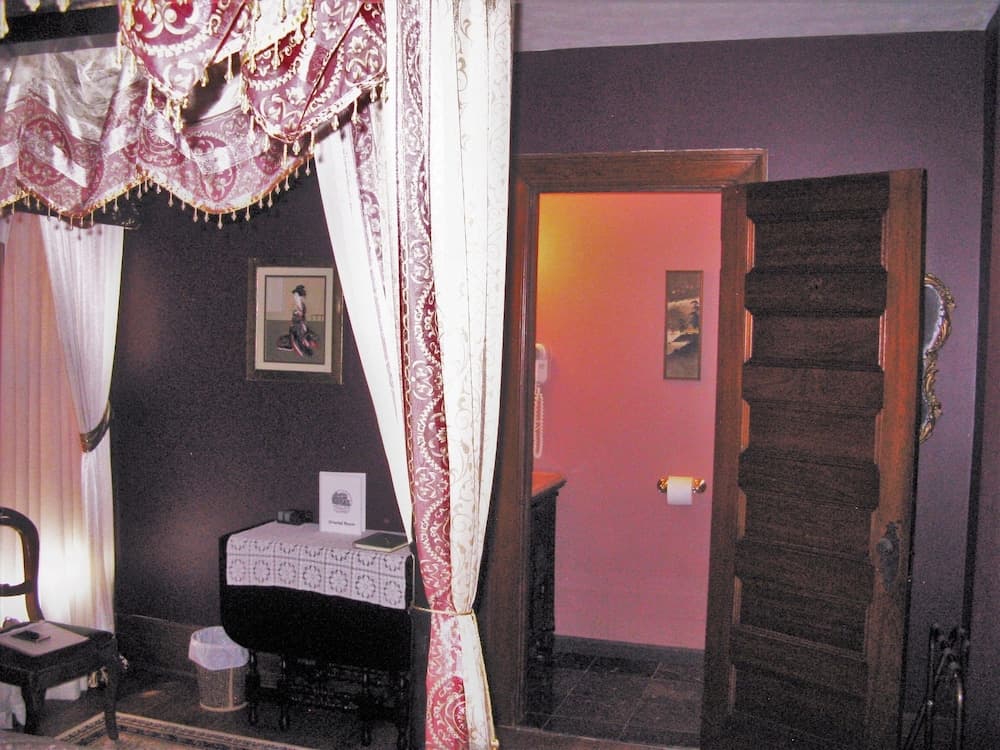 Photo 8