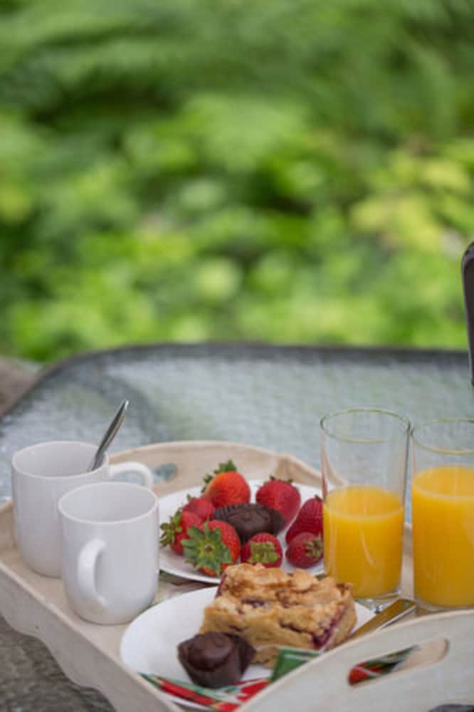 Photo 5
