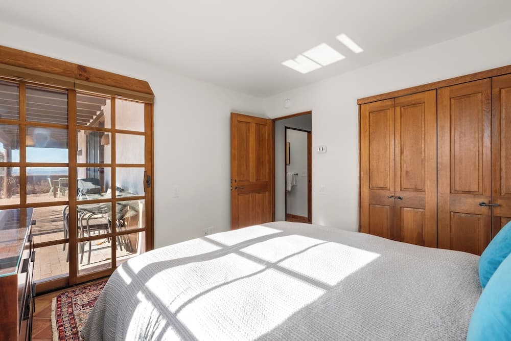 Photo 137