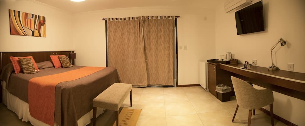 Photo 12