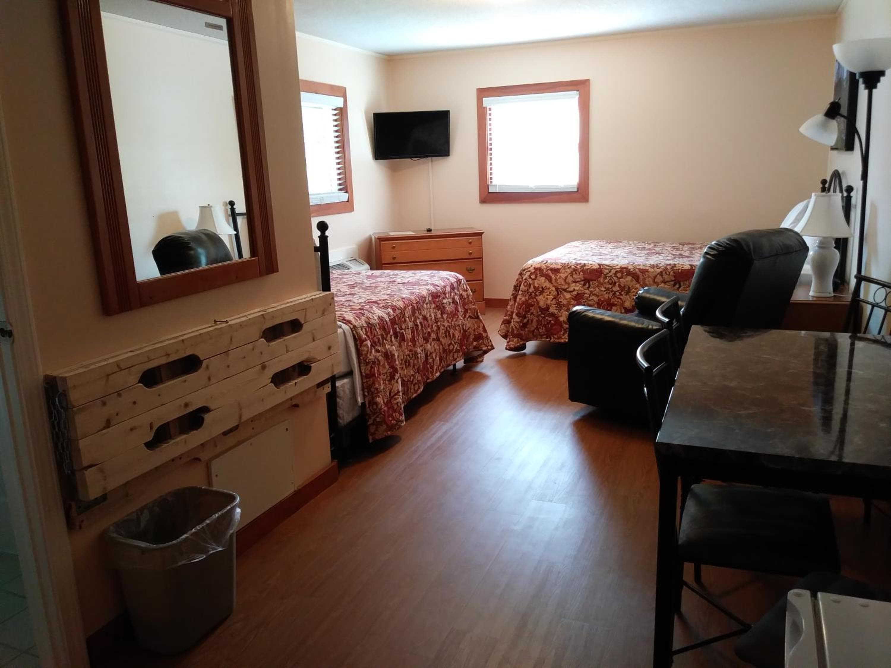 Photo 7