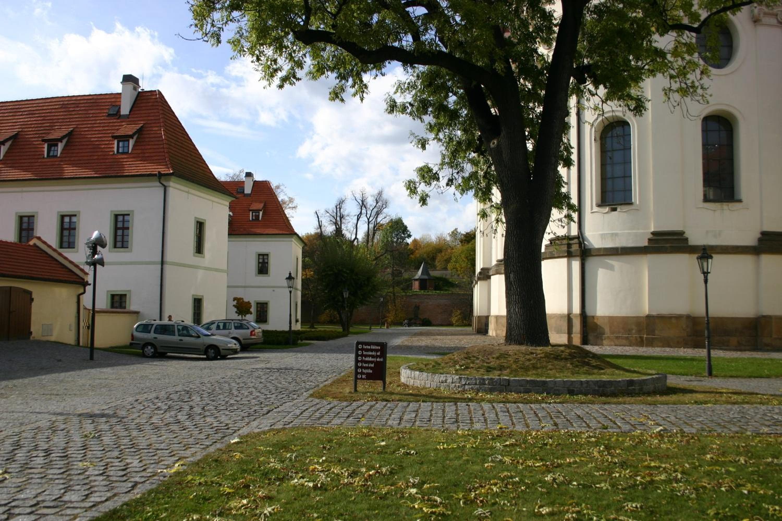 Photo 37