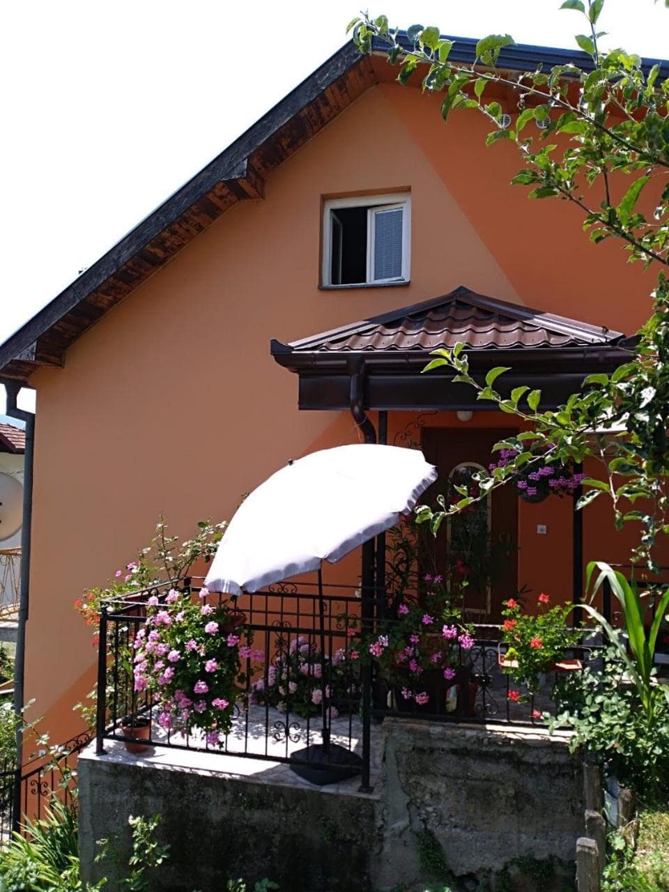 Photo 17
